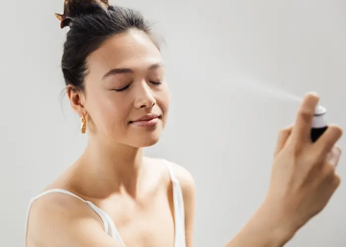 Best Makeup Products for Acne Sensitive Skin Types