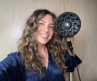 how to blow dry curly hair