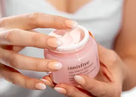 I Can't Get Enough Of This Korean Moisturiser