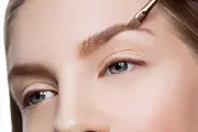 Do Your Brows In 30 Seconds Or Less