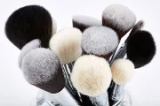 Are Synthetic Makeup Brushes Better Than Animal Hair Brushes?