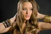 What's the Difference Between Leave-In Conditioners, Rinse-Out Conditioners, and Deep Conditioners?