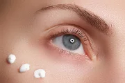 Can I Use a Normal Face Moisturiser Around My Eyes?