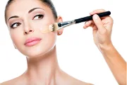 What's the Best Foundation for Dry Skin?