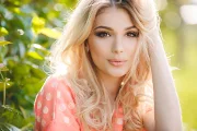 How Can I Prevent Greasy Hair?