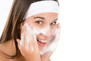 How Can I Treat Blackheads on My Nose?