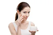 I Have Oily Skin. Can I Skip Moisturiser?