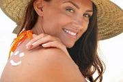 What's the Difference Between UVA and UVB Sunscreens?