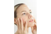 Beauty IQ Article - How Can I Make Dull, Dry Skin Look Luminous?