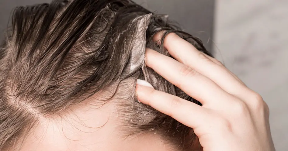 What's the Difference Between Leave-In Conditioners, Rinse-Out Conditioners, and Deep Conditioners? - Adore Beauty