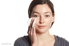 Best Products For Treating Pigmentation and Dark Spots - Your Questions Answered
