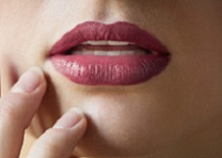 Our Best Makeup Products For Sensitive Skin - Your Questions Answered
