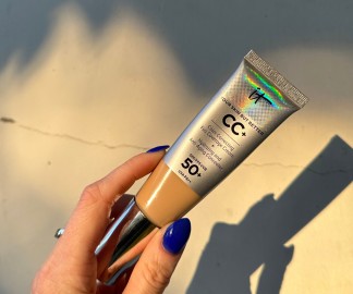 IT Cosmetics Your Skin But Better CC+ Cream SPF50 in-article pic