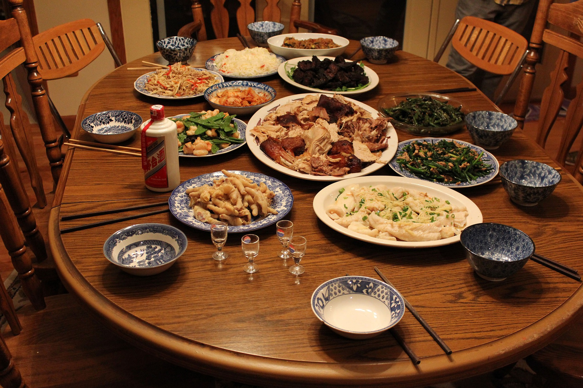 At-home chinese dining