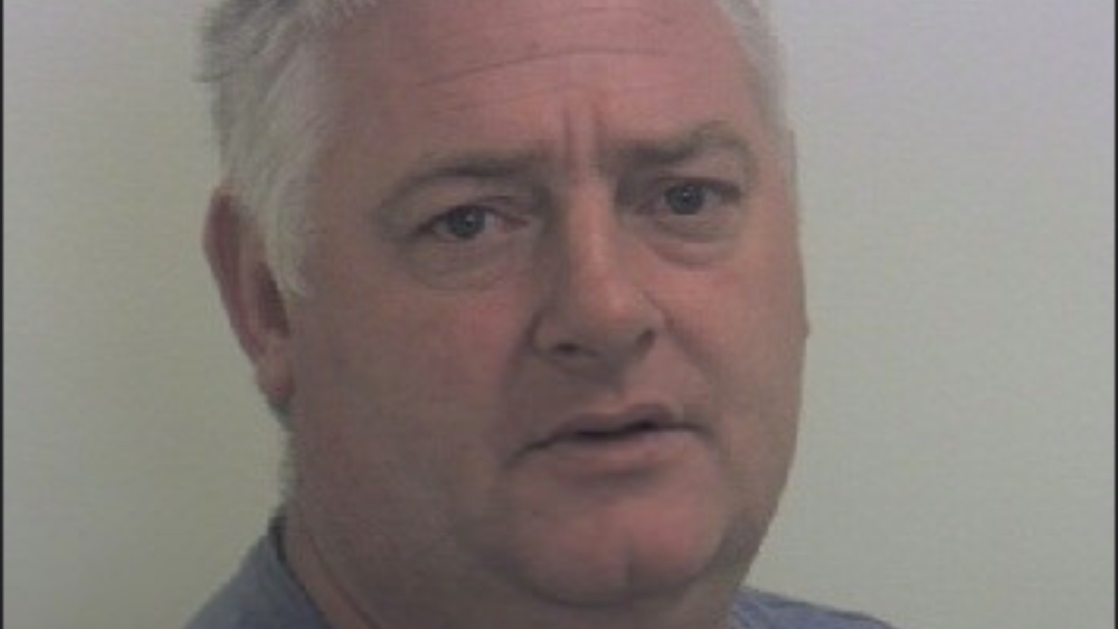 Drug smuggler goes on the run then hands himself in ITV News Meridian