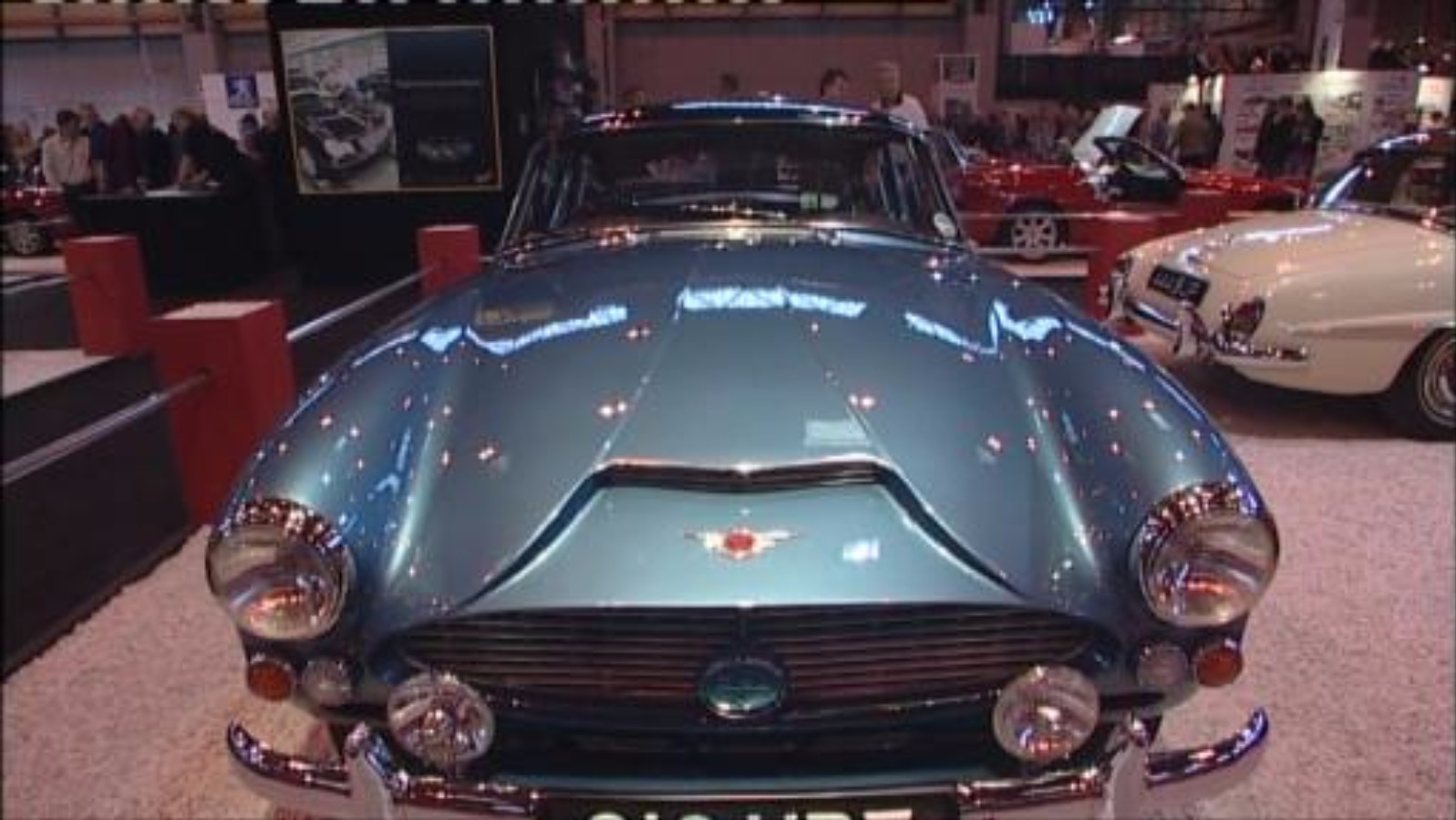 Thousands of cars come to Birmingham in Classic Motor Show ITV News