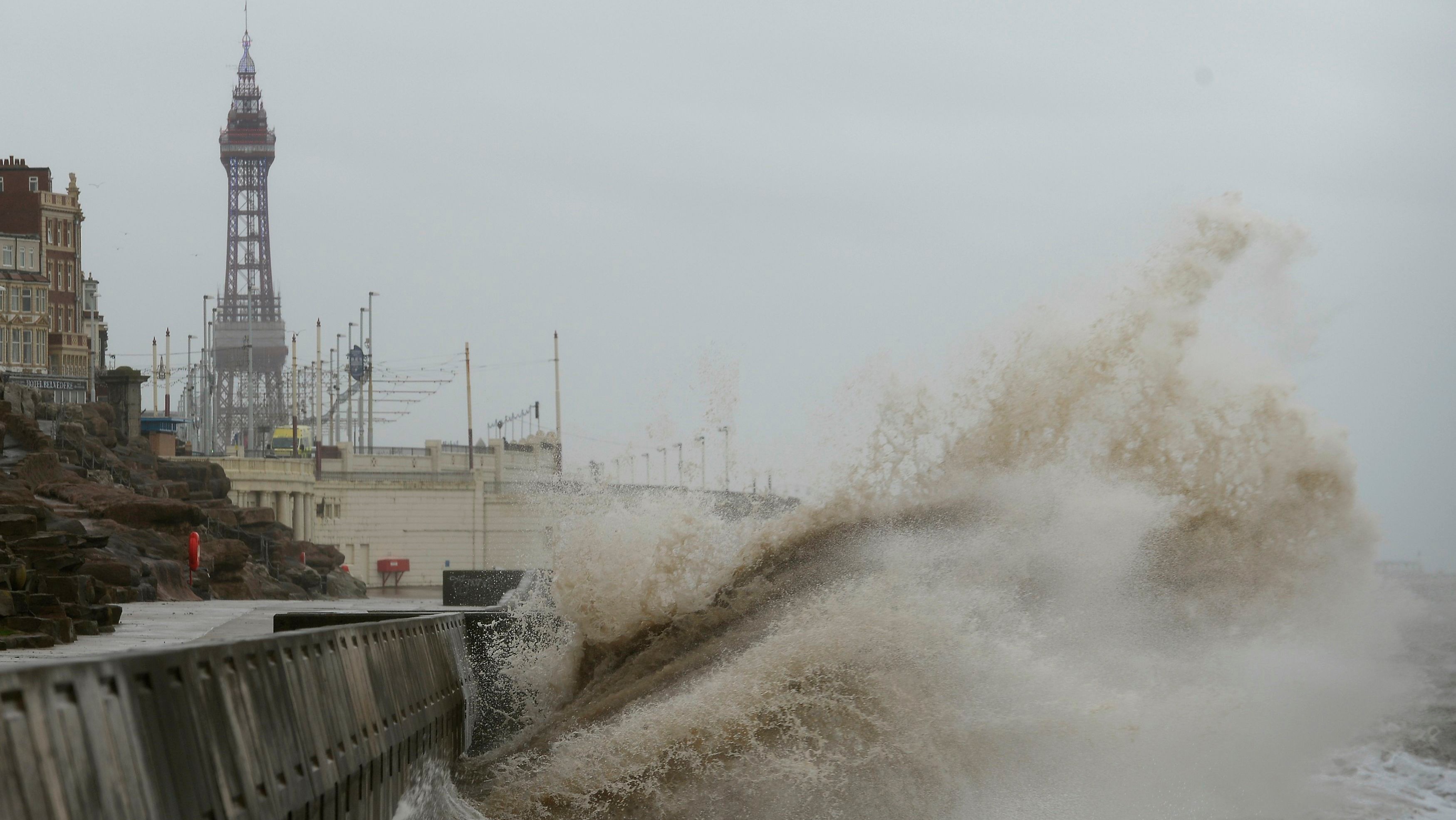 Severe warnings in place as thousands of homes at risk of flooding ...