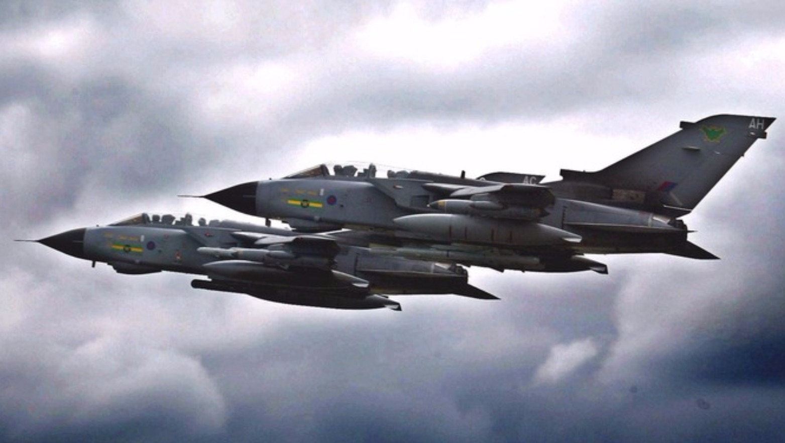 The fighter jets ready to target IS in Syria | ITV News