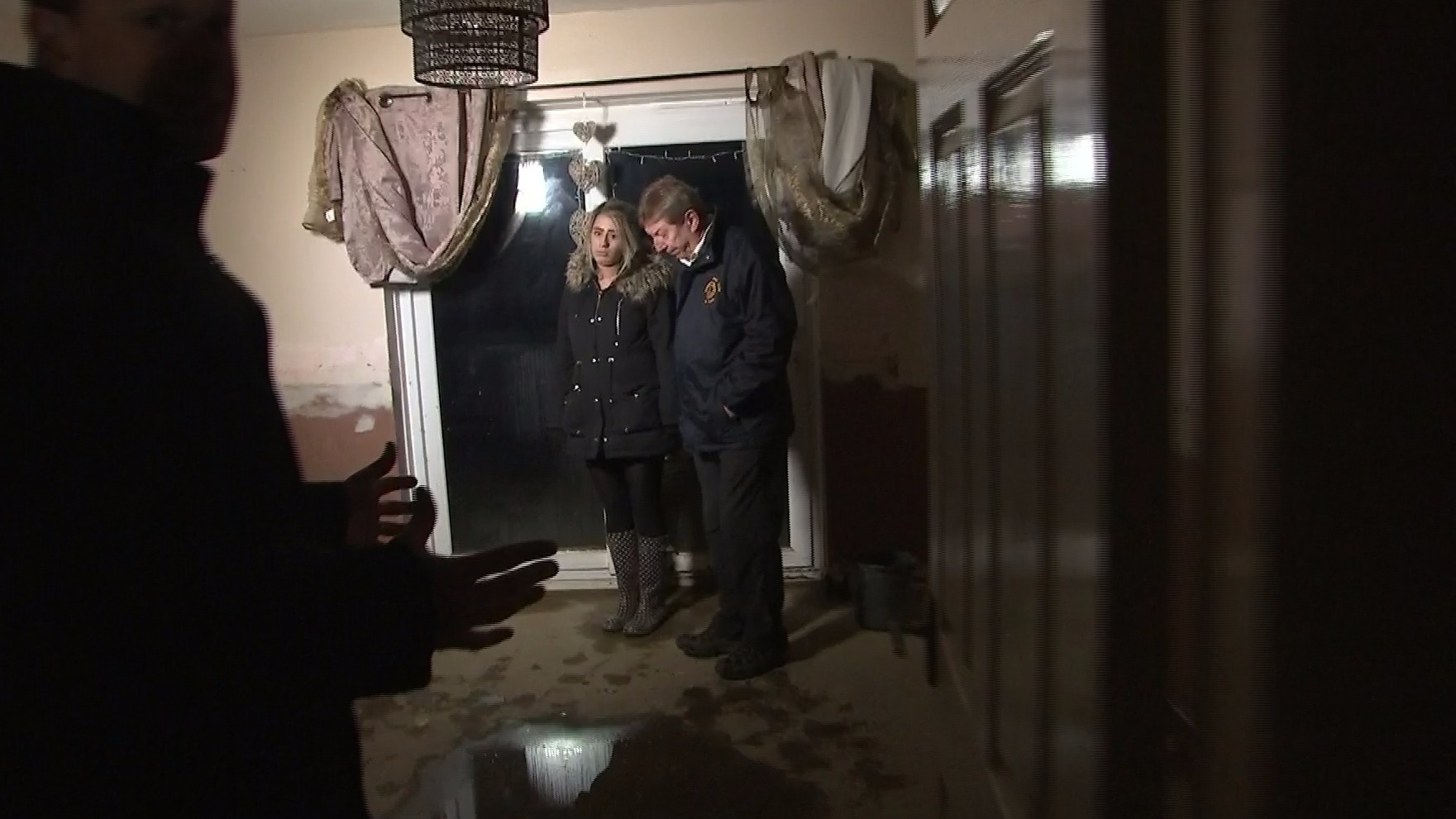 Heavily pregnant mother and son homeless for Christmas after floods ...