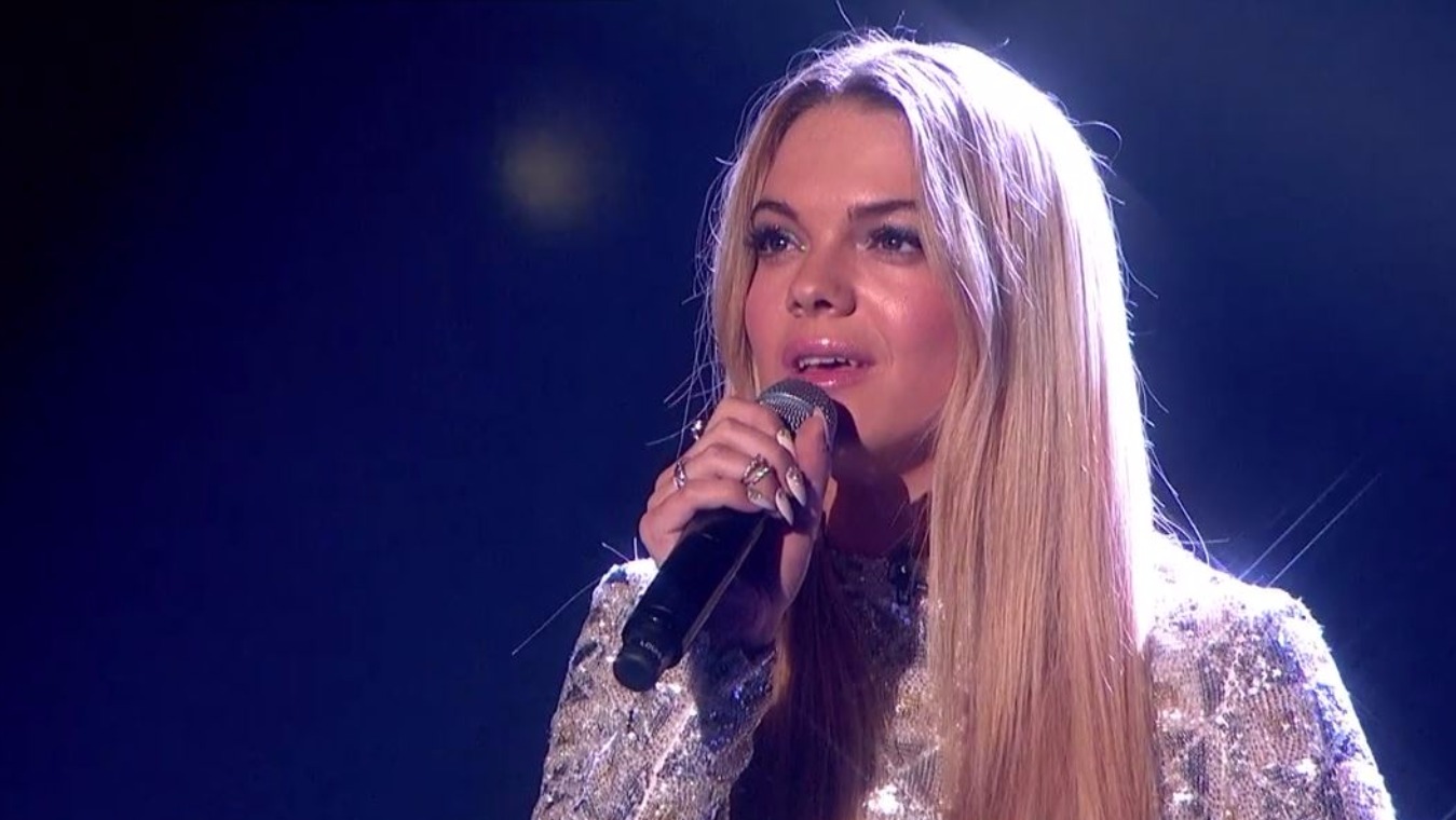 Louisa Johnson crowned X Factor winner 2015 | ITV News