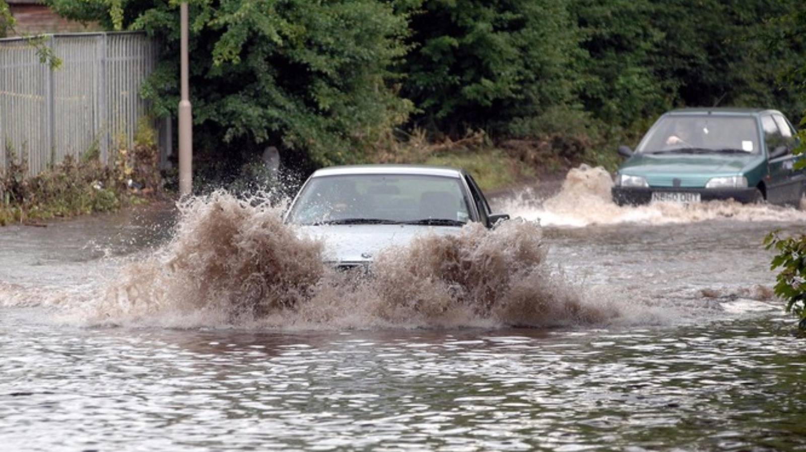 Three flood warnings and 23 alerts in the Midlands | ITV News Central