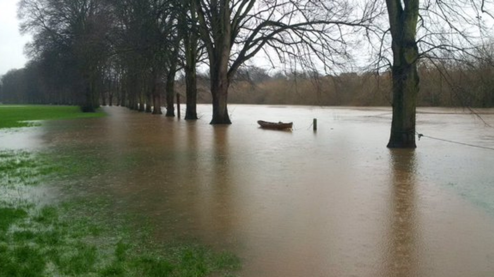 Six flood warnings in the Midlands as water levels continue to rise ...