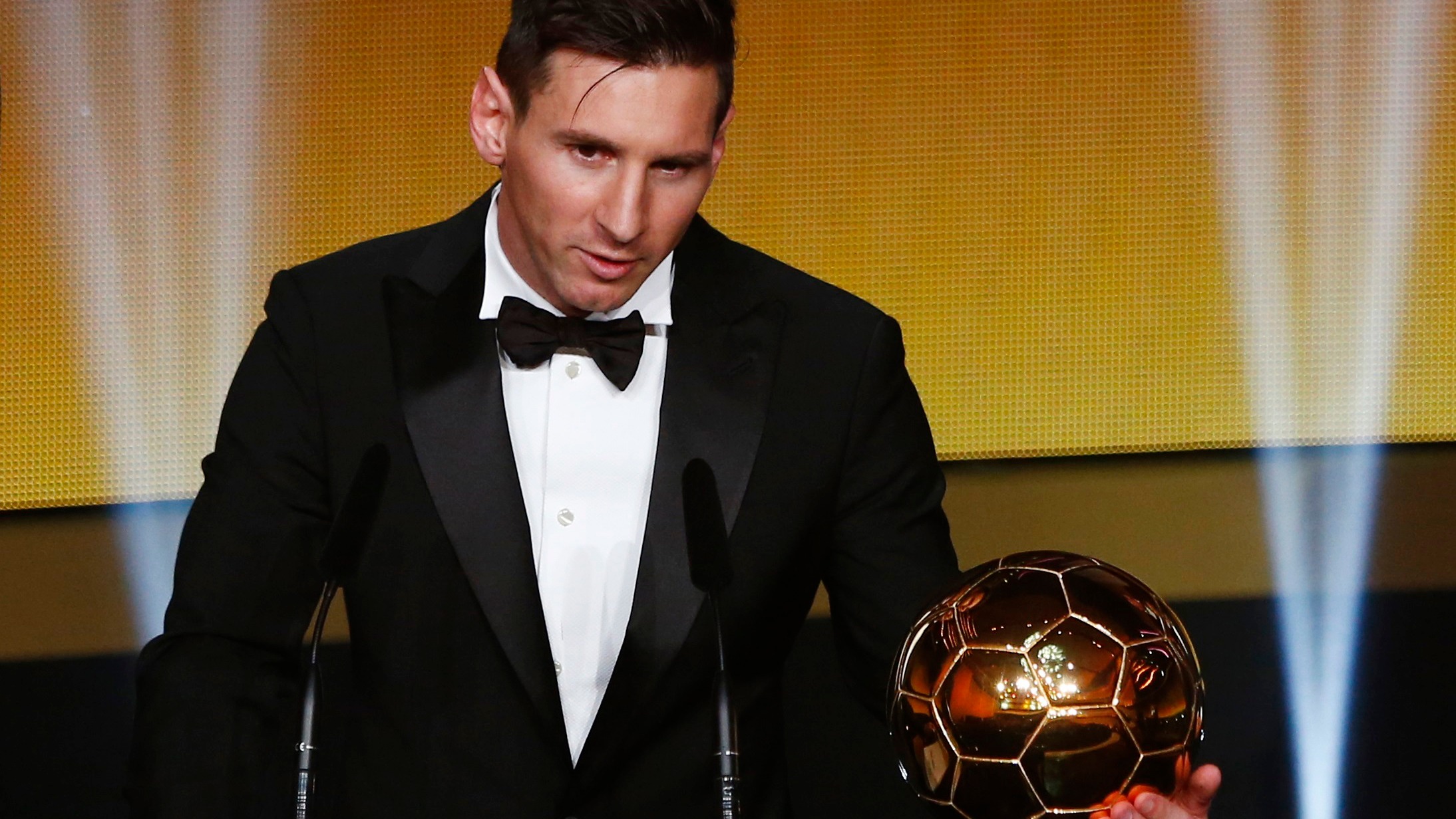 Lionel Messi wins Fifa's Ballon d'Or for record fifth time | ITV News