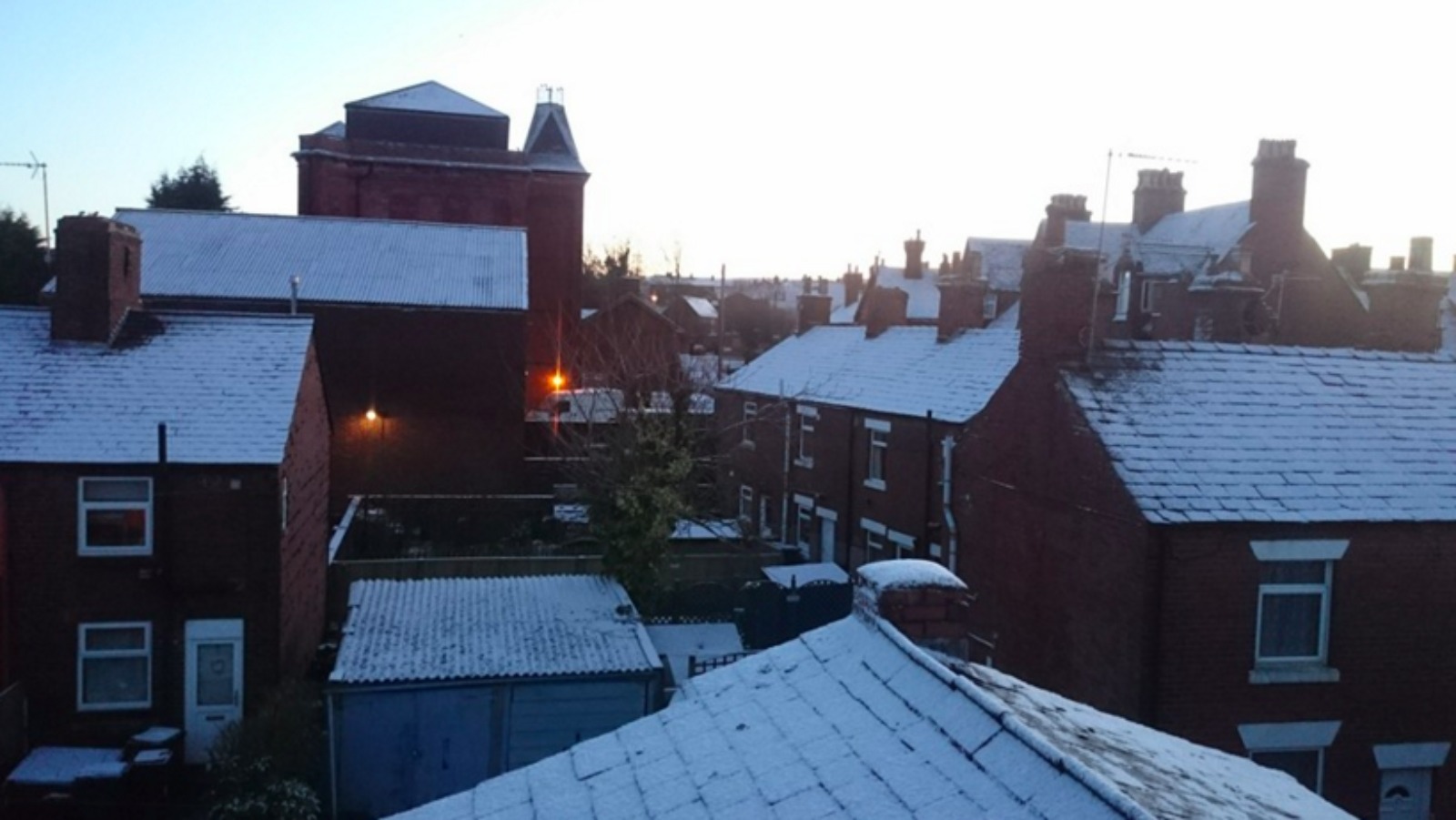 Snow and ice on Midlands roads | ITV News Central