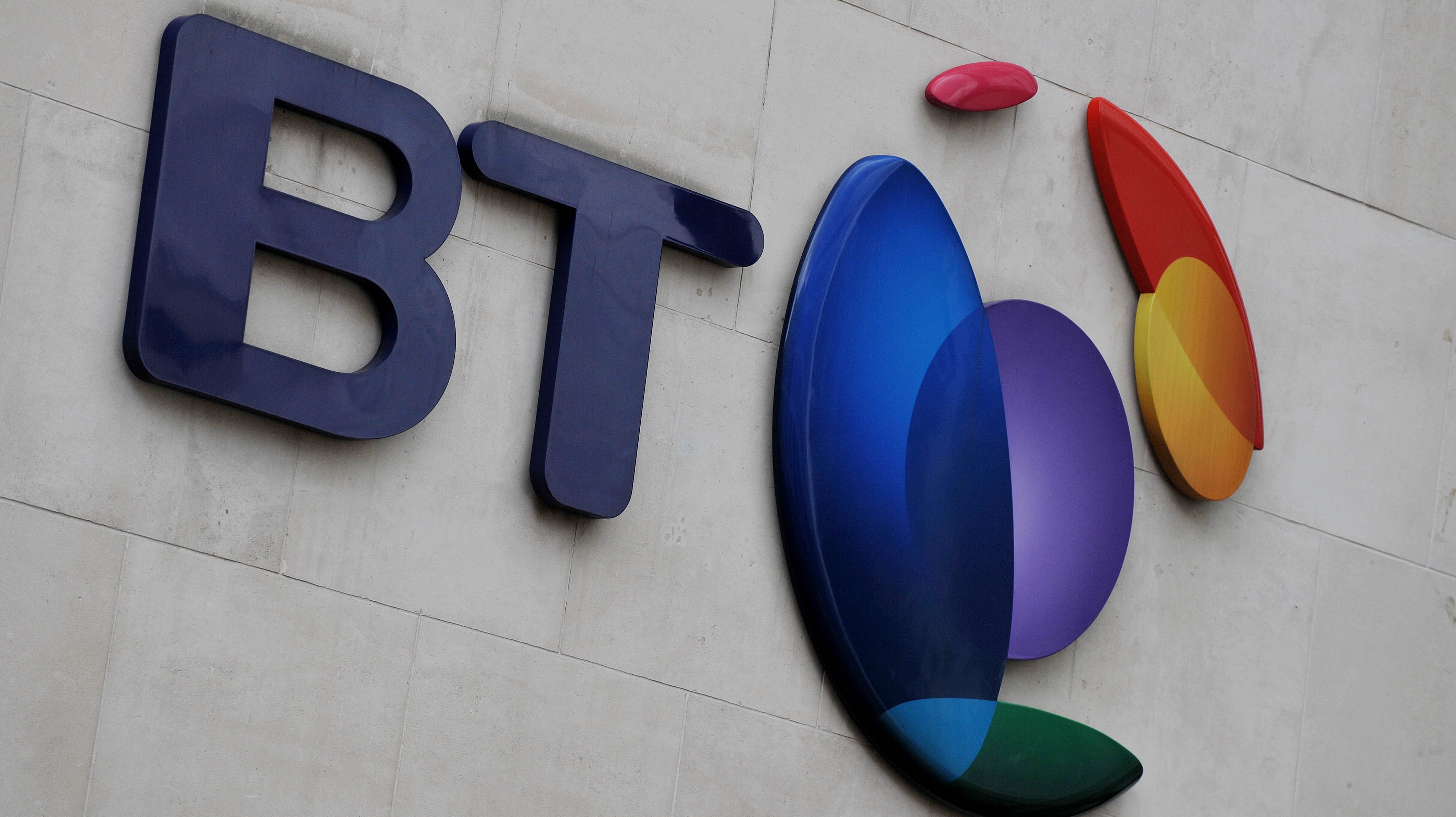 BT Internet And Phone Outage 'not A Malicious Attack' | ITV News