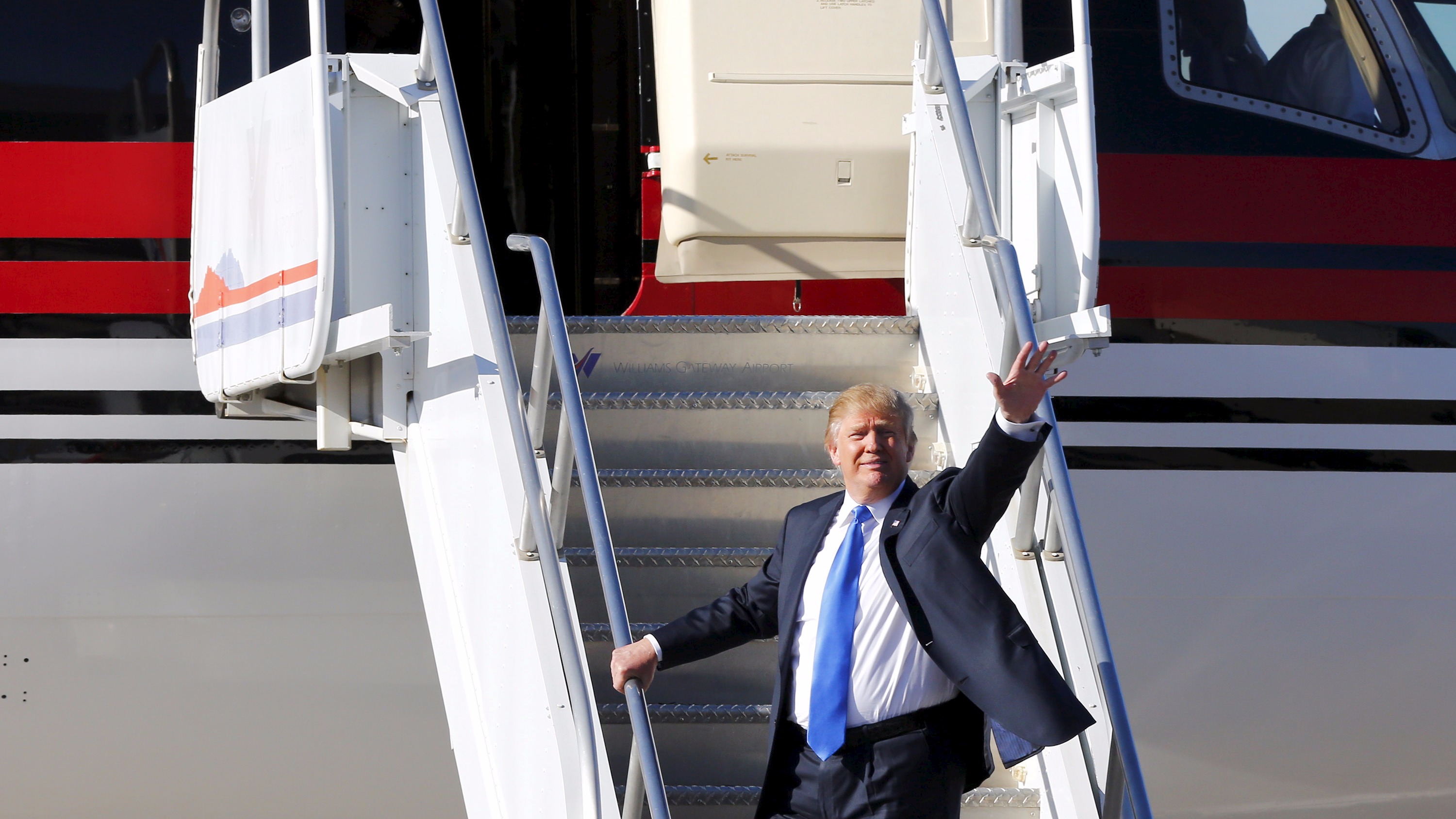 Donald Trump's Plane Forced To Make Emergency Landing | ITV News