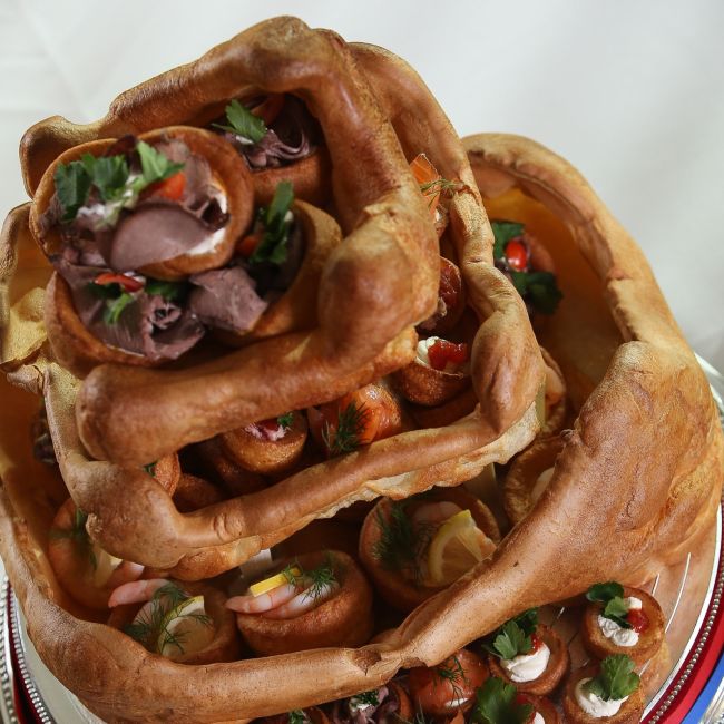 Couple Tie Knot With Yorkshire Pudding Wedding Cake Itv News