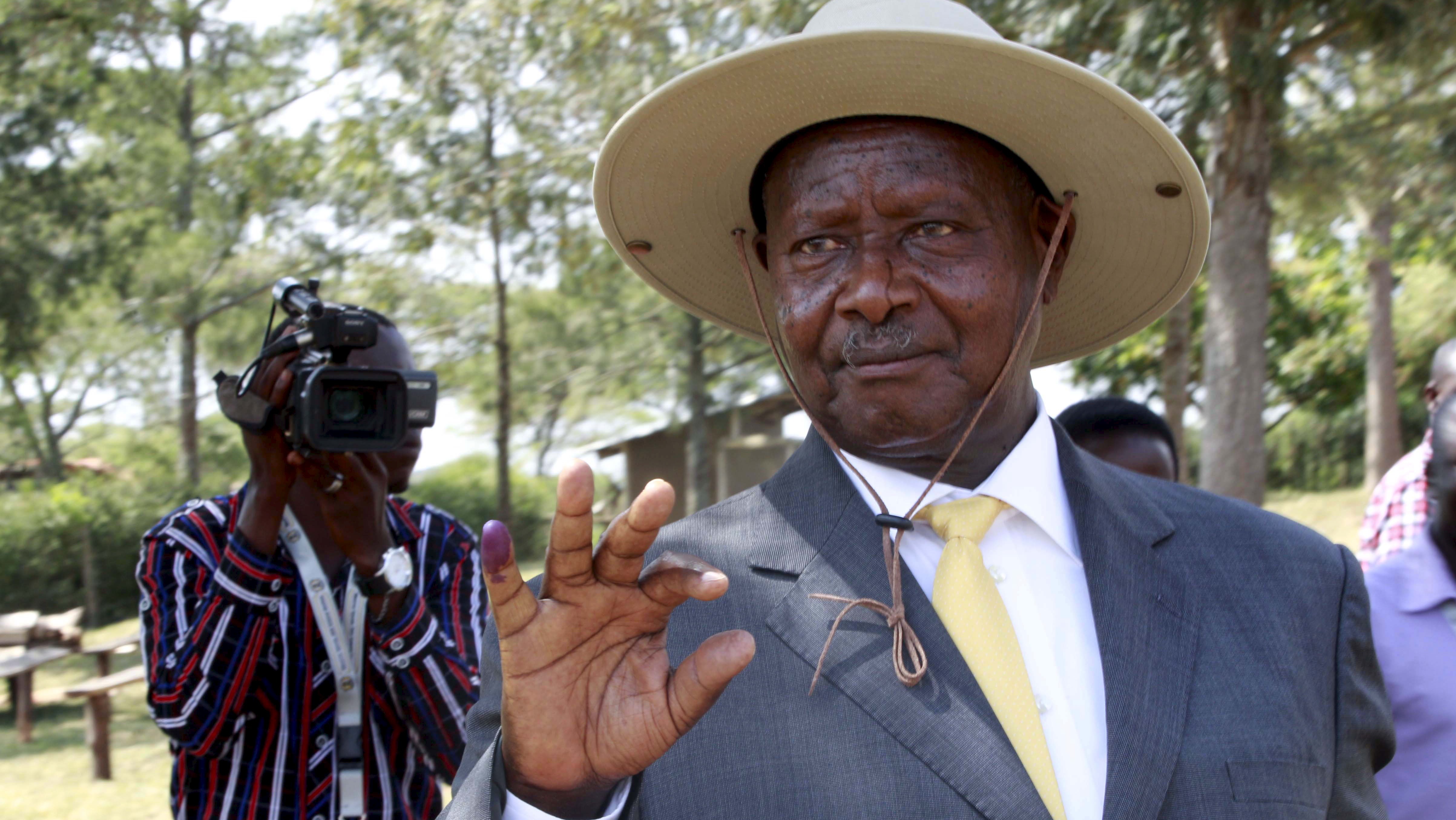 ugandan-president-yoweri-museveni-extends-30-year-rule-itv-news