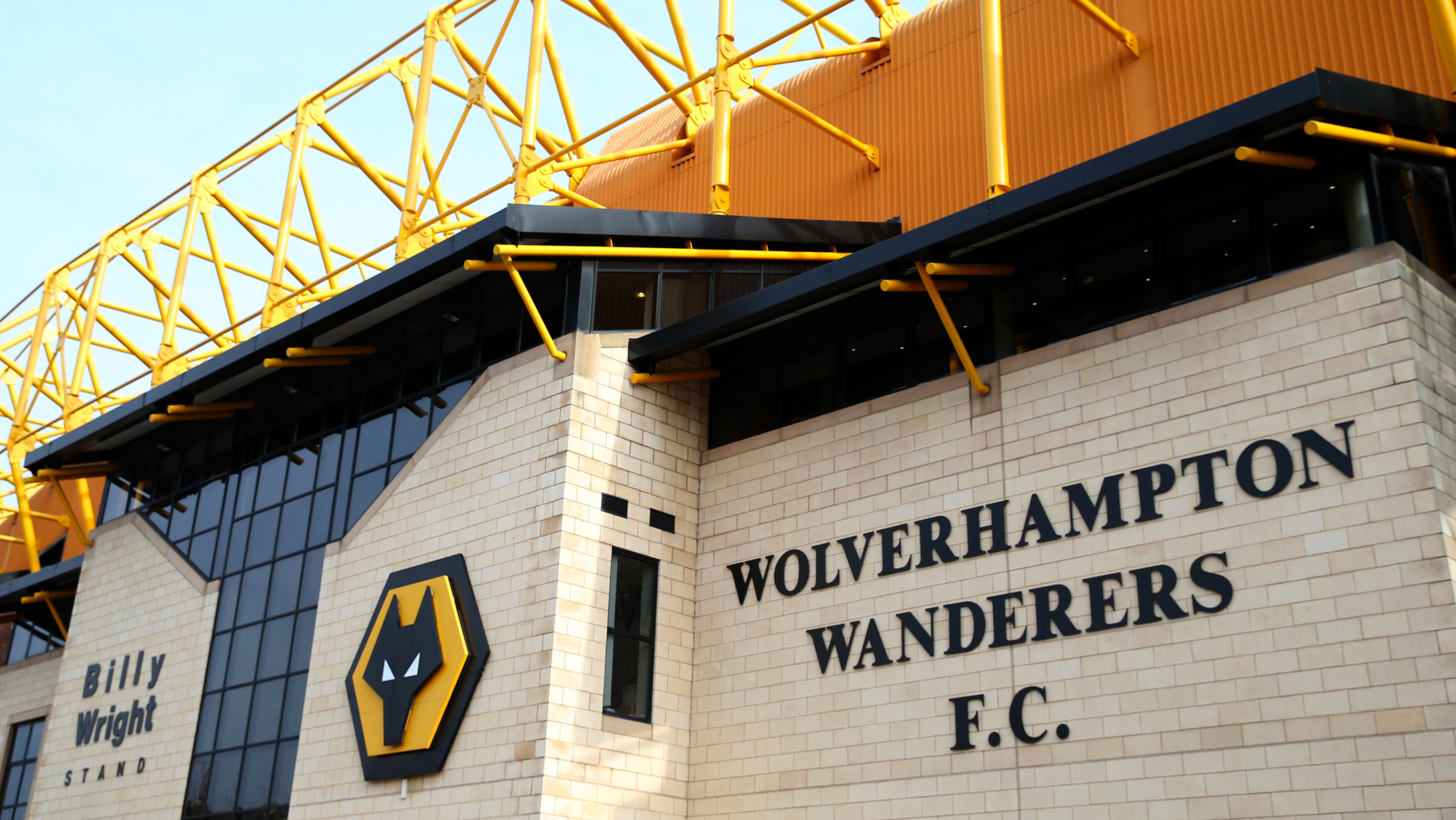 Wolves fan launch petition over club's new sponsor | ITV News Central