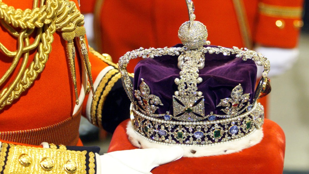 French demand Crown Jewels from the Queen to compensate for murder in ...