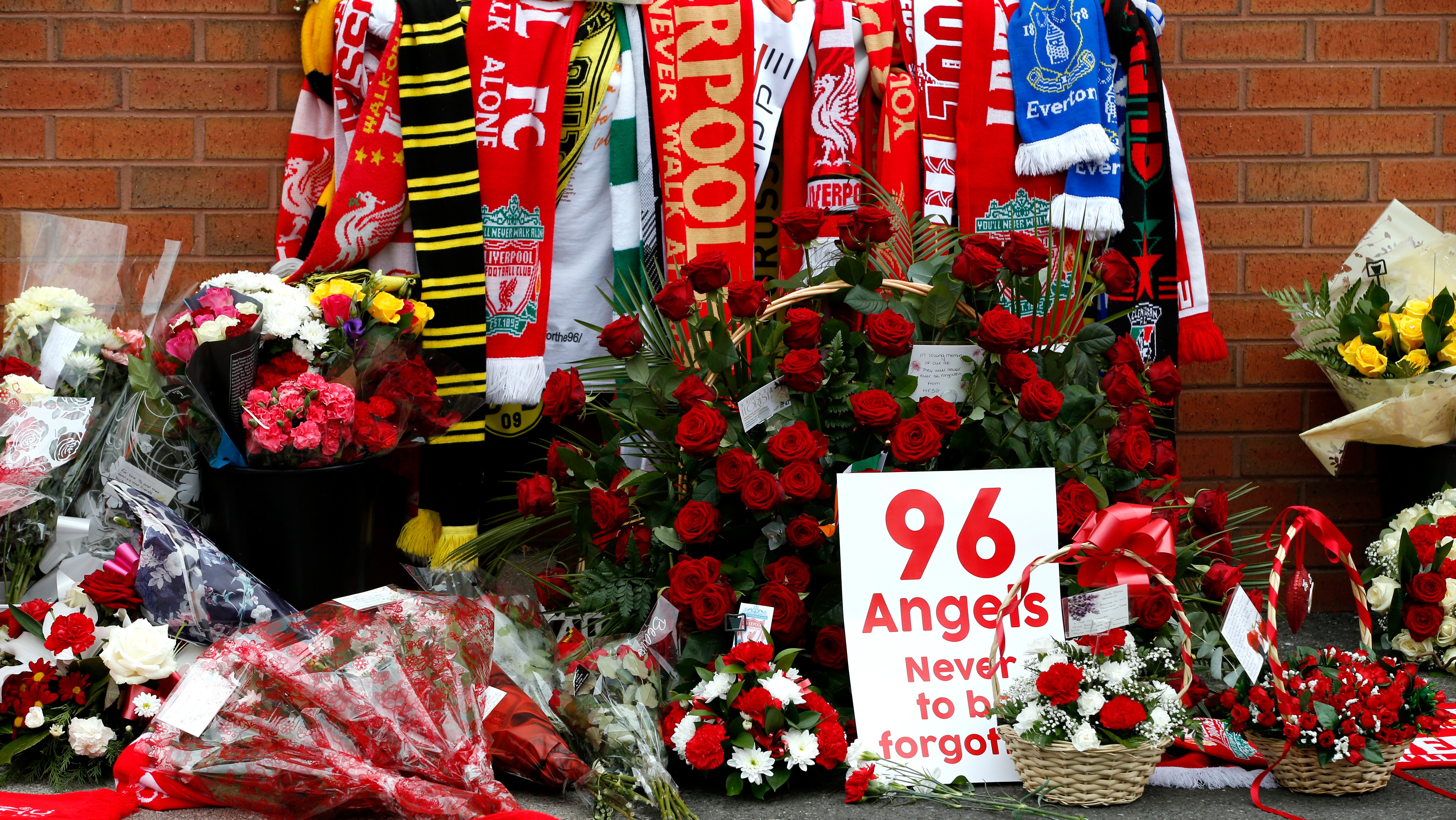 Hillsborough Inquest Finds 96 Fans Who Died Were Unlawfully Killed Itv News 8104