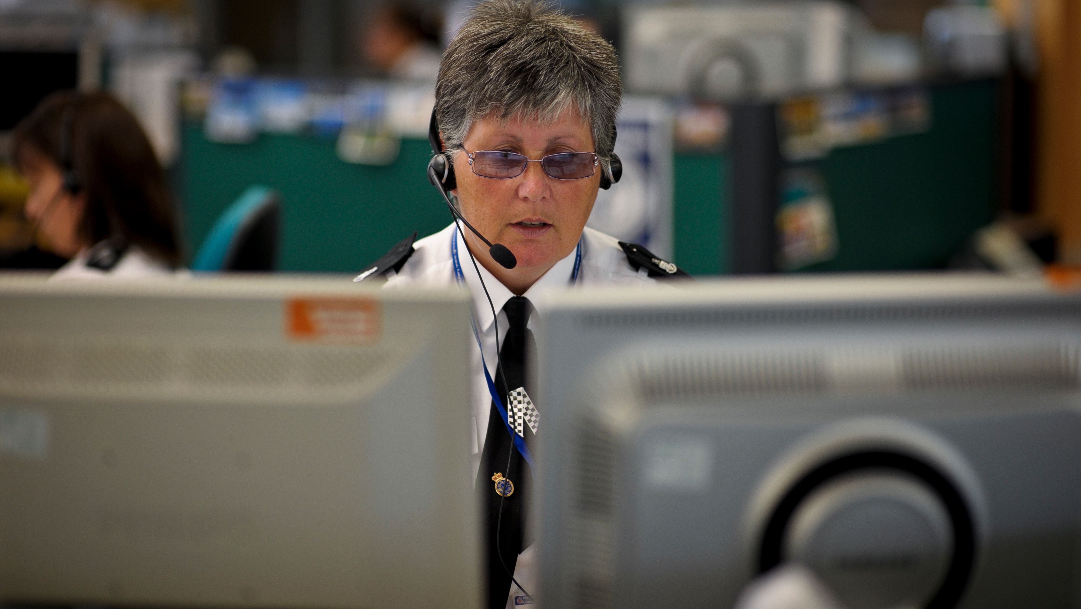 Police launch 101 and 999 campaign to remind people how to ...