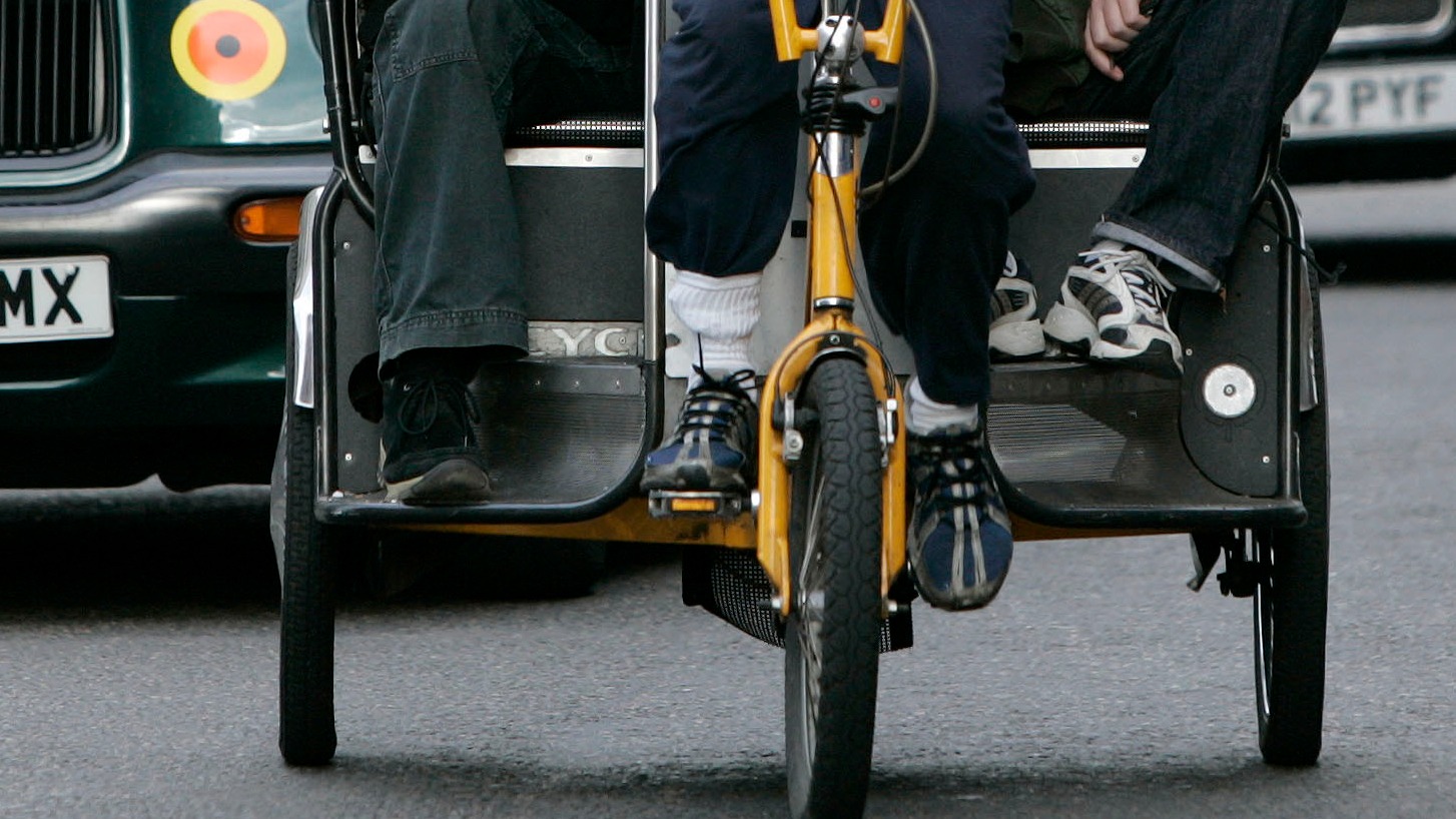 Government pledges crackdown on rip-off rickshaw drivers | ITV News London