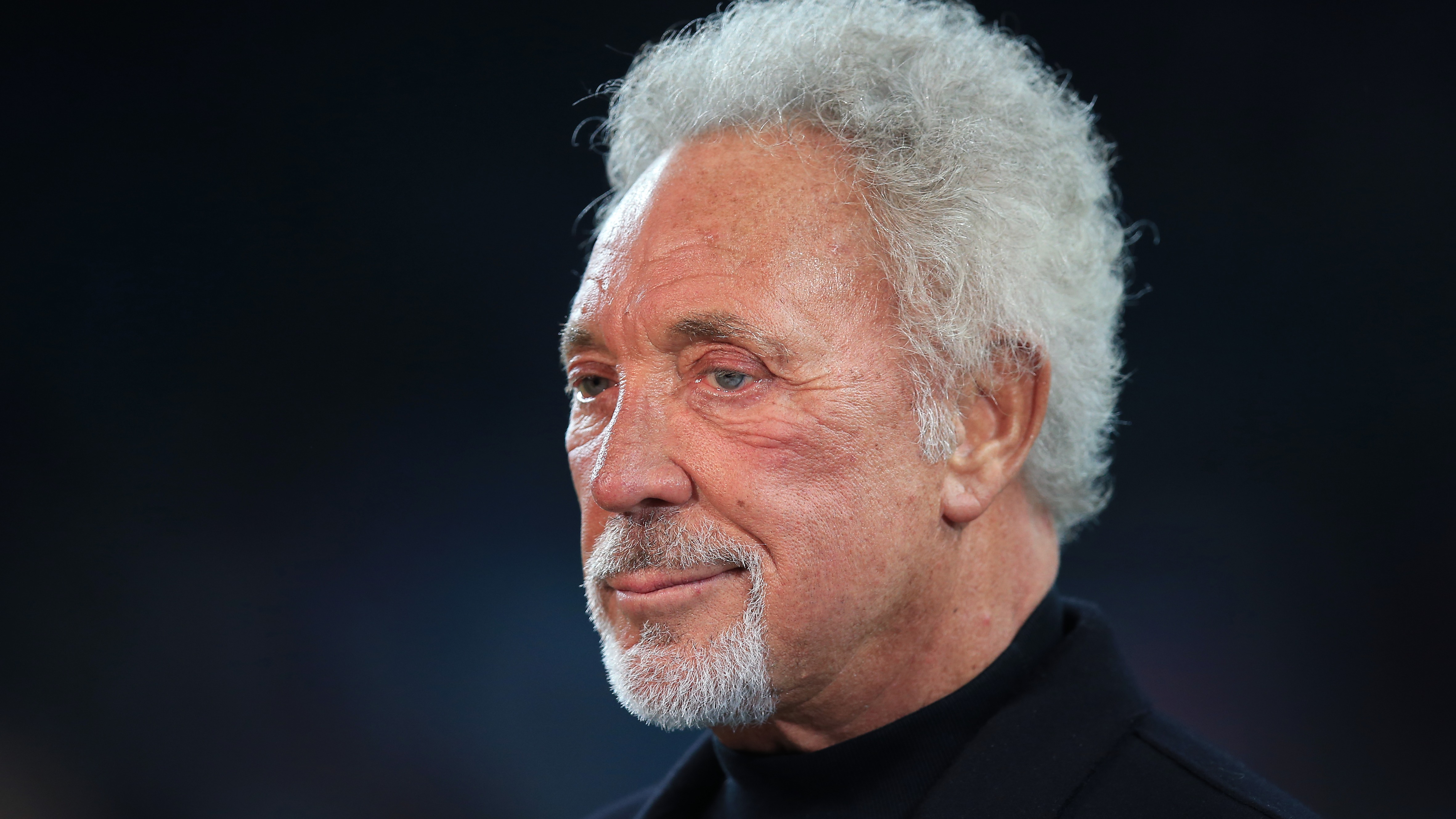 Sir Tom Jones Tells Of Tough Few Months Since Wifes Death Itv News Wales 