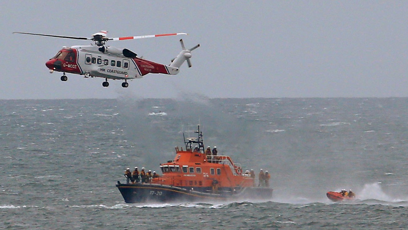 Coastguard Joins National Search For Missing Aircraft | ITV News Border