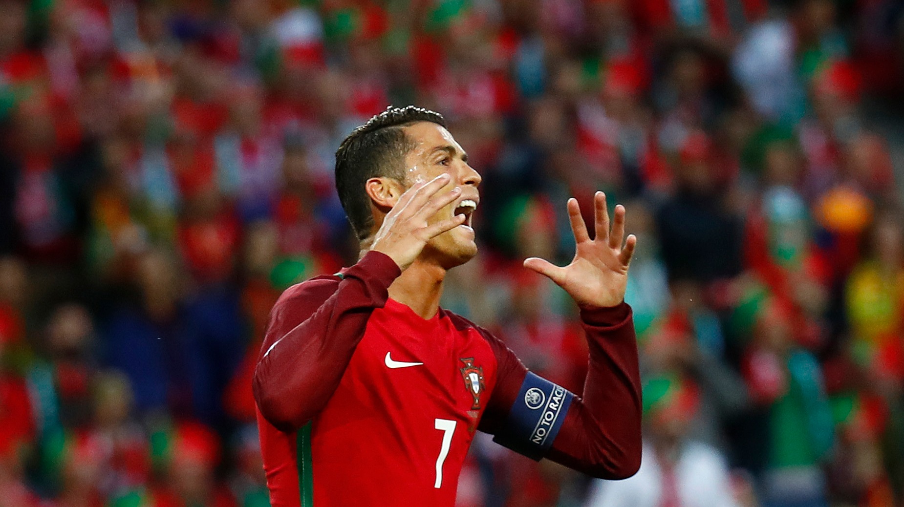 Portugal jersey | Cristiano ronaldo | size small