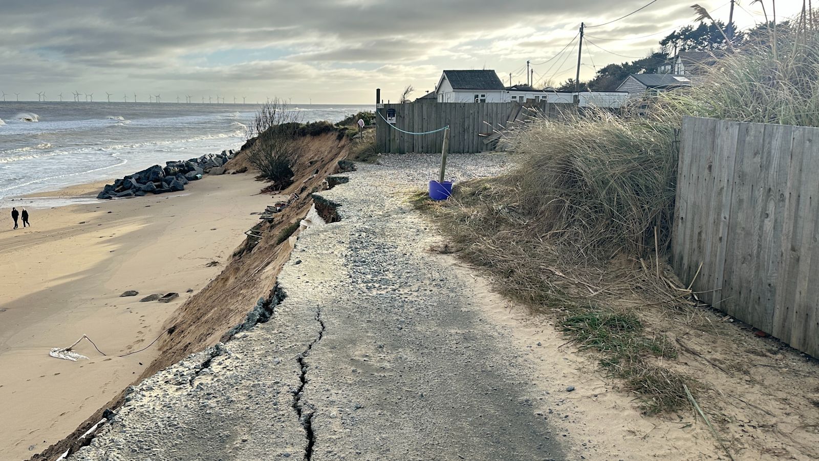 Image for Coastal homeowners told to evacuate ahead of Storm Goretti
