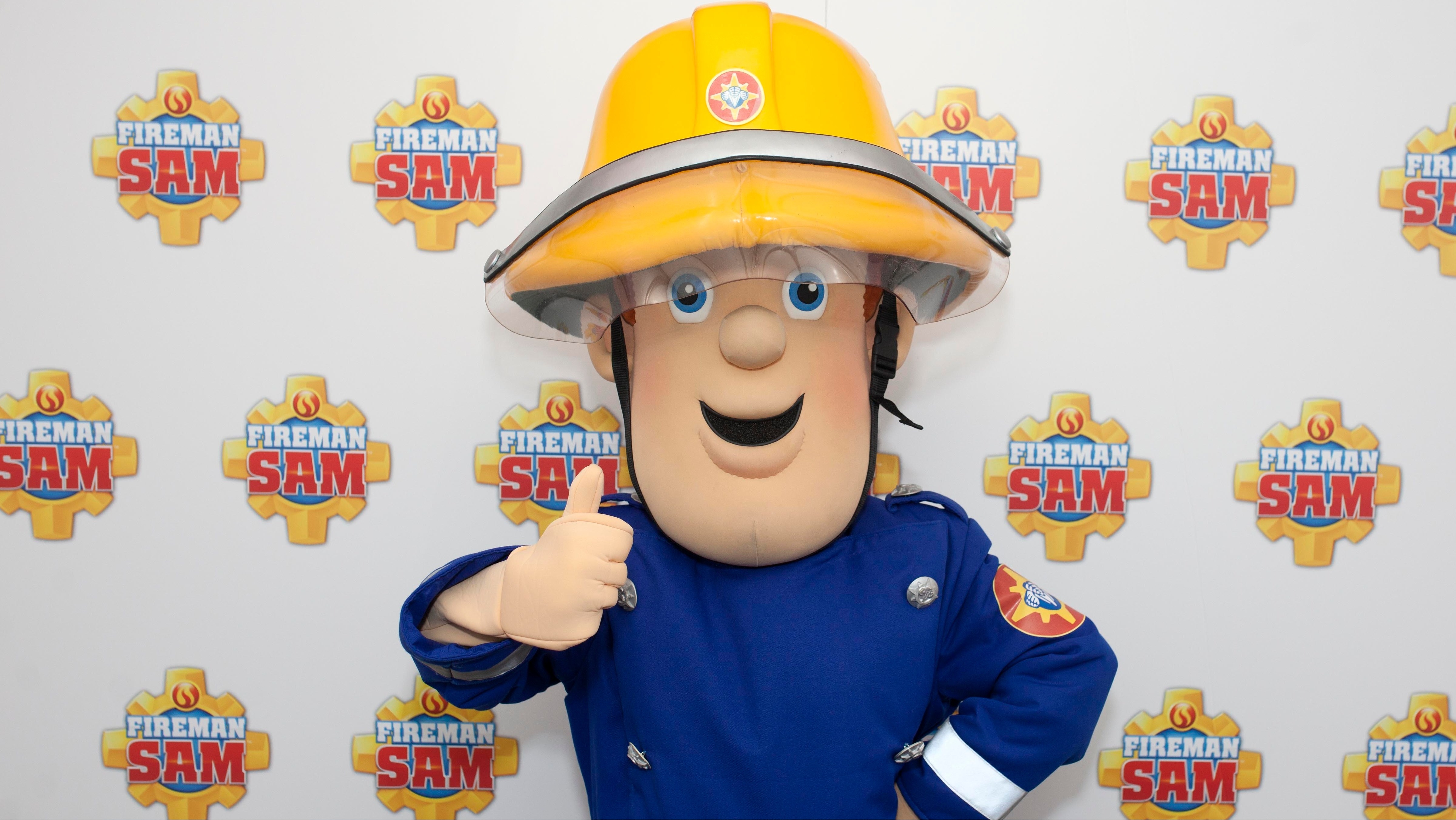 Fireman Sam episode showing character slipping on Qur'an is pulled by