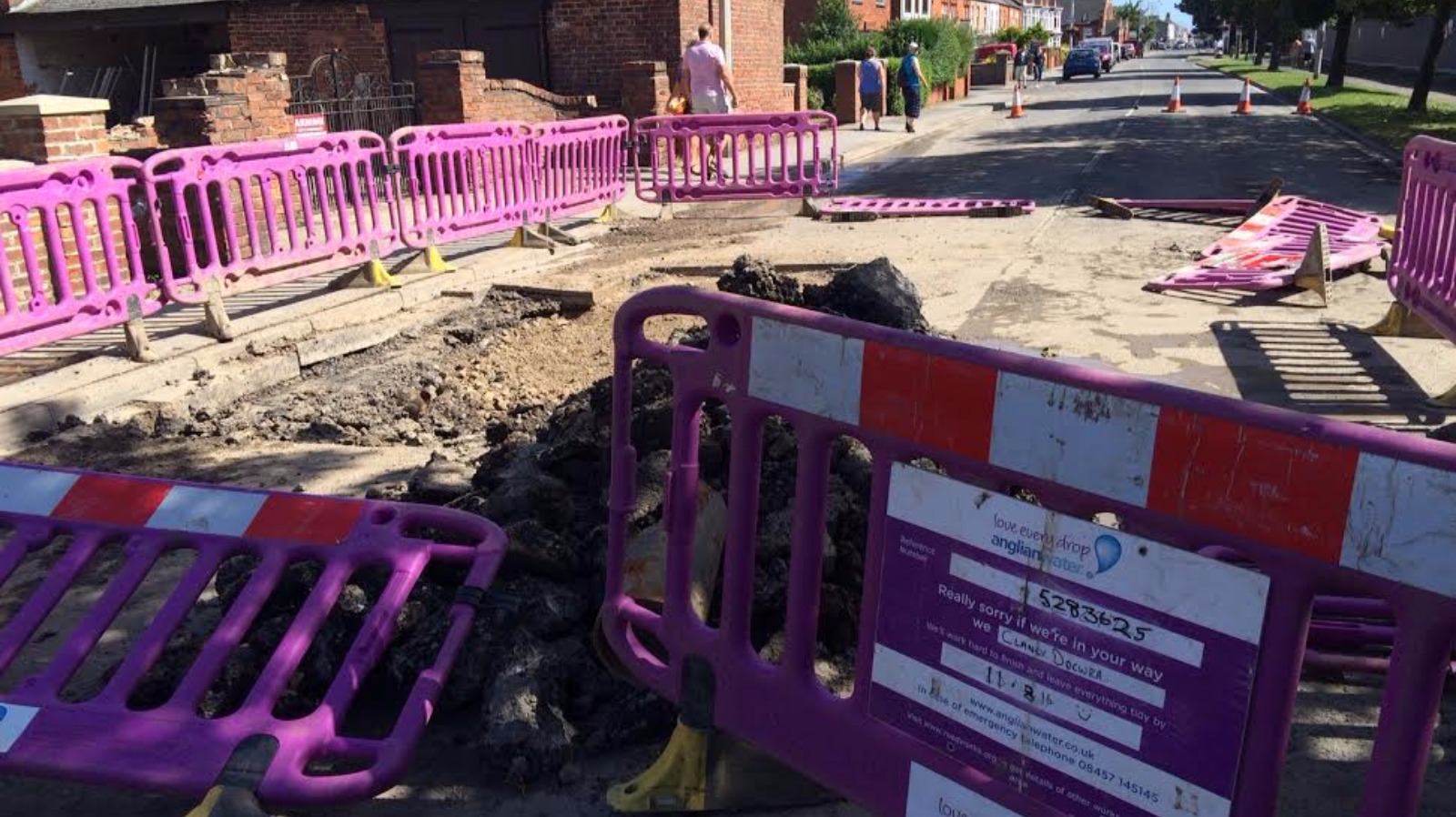 burst-water-main-in-mablethorpe-causes-chaos-for-residents-and-drivers