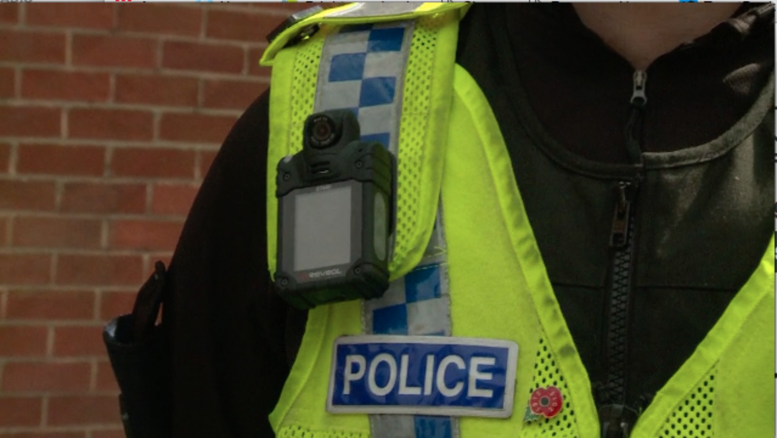 Police officers to wear body cams in West Yorkshire | ITV News Calendar