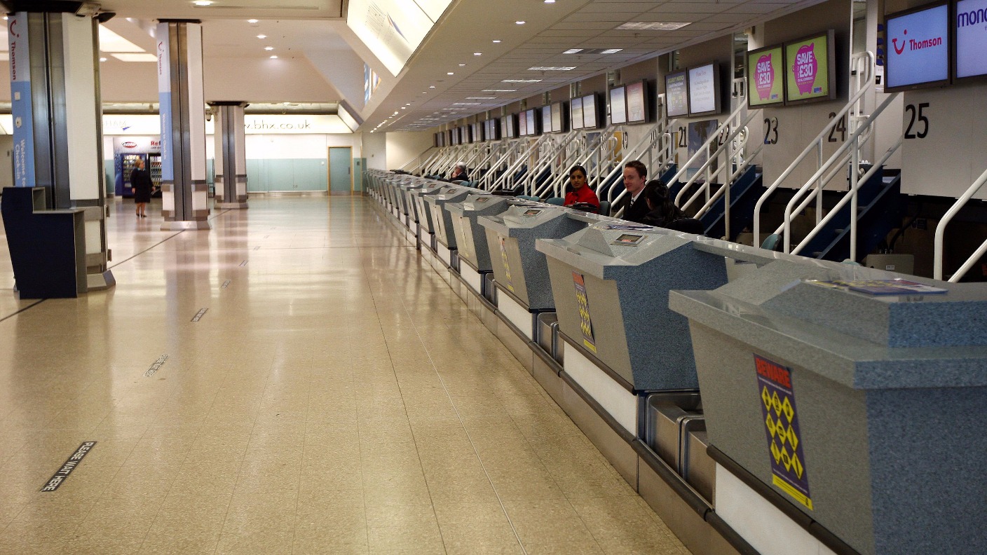 Passengers wait up to two hours to collect luggage at Birmingham