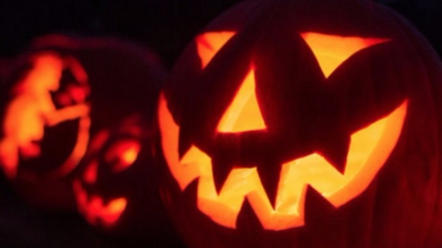 Firefighters issue safety advice ahead of Halloween | ITV News West Country