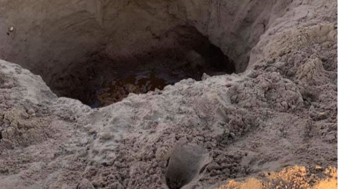 Warning After Huge Potentially Deadly Holes Dug On Devon Beach Itv