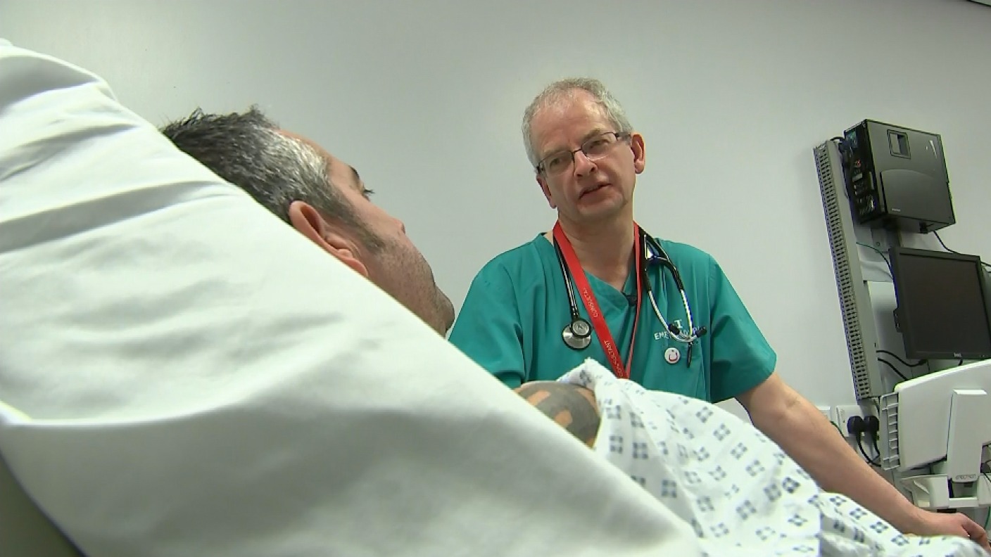 Hospital Bed Occupancy Rates Worryingly High Across NHS | ITV News