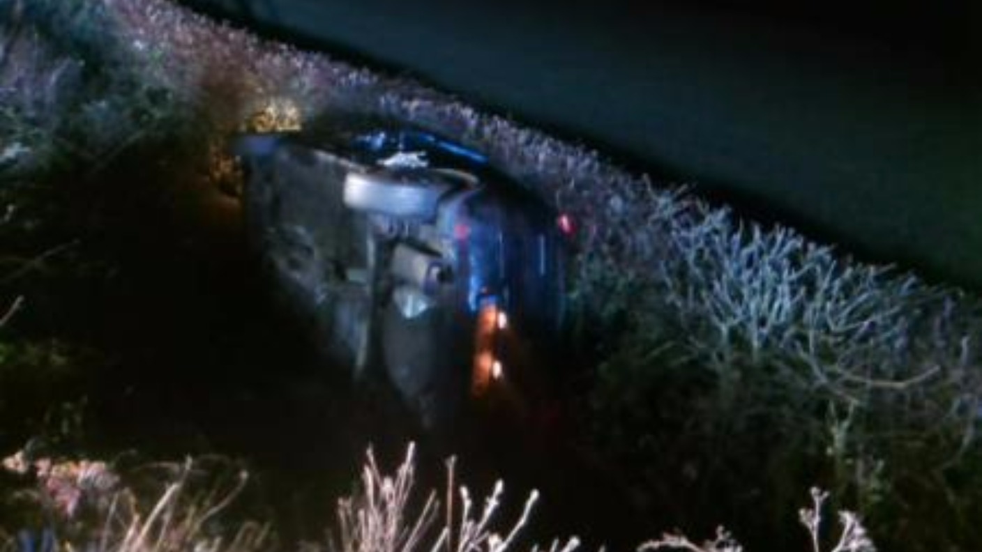 Three injured after car ends up in ditch | ITV News Central