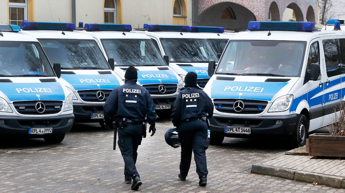 Suspected IS recruiter arrested in Germany raids | ITV News